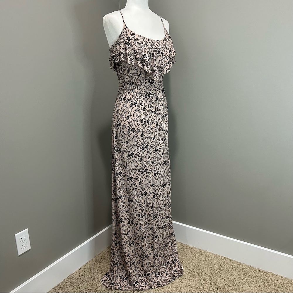Forever 21 Black and Cream Floral Maxi Dress